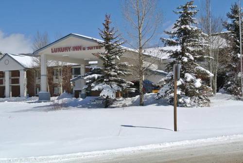 Luxury Inn and Suites