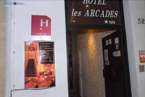 Des Arcades