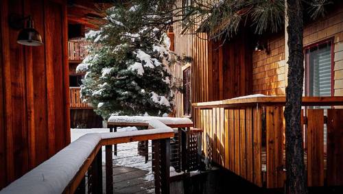 Gravity Haus Truckee-Tahoe