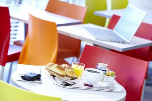 Htl Premiere Classe Tours Sud-Chambray Les Tours