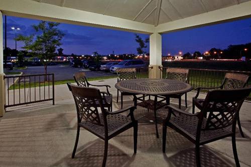 Candlewood Suites Chesapeake/Suffolk