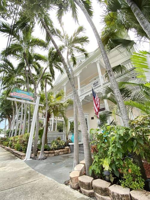 The Palms Hotel