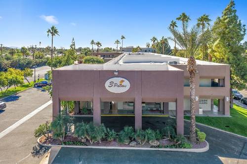 3 Palms Resort & Oasis