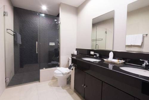 Tonson Residence