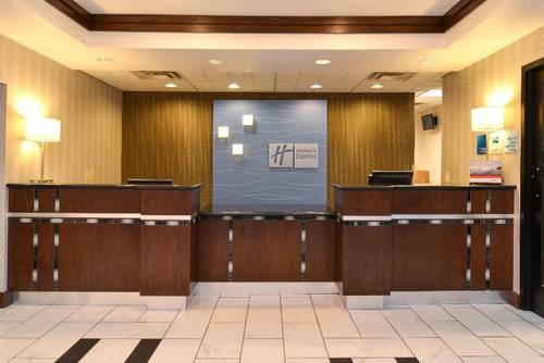 Holiday Inn Express & Suites Greenfield