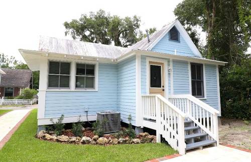Sweetwater Branch Inn Bed and Breakfast