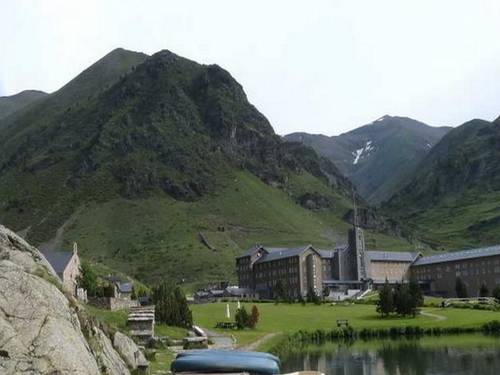 Vall De Nuria Apartamentos