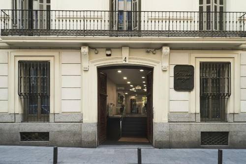 Gran Via Suites