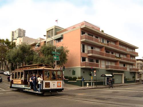 The Suites at Fisherman's Wharf