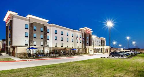 Hampton Inn & Suites Dallas/Ft Worth Airport South
