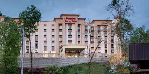 Hampton Inn & Suites Knoxville Papermill Drive
