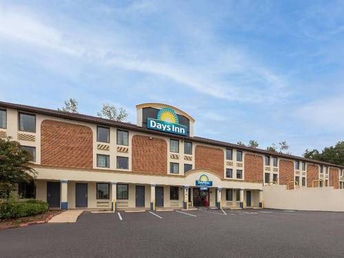 Days Inn by Wyndham Dumfries Quantico