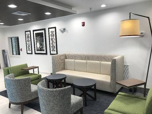 Holiday Inn Express Naples South - I-75