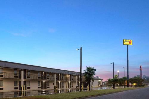 Super 8 by Wyndham Perry GA