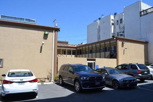 Alpha Inn & Suites