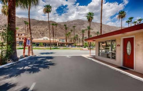 Knights Inn Palm Springs