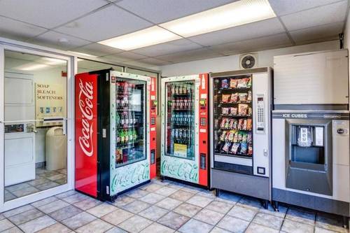 Knights Inn Spokane Airport