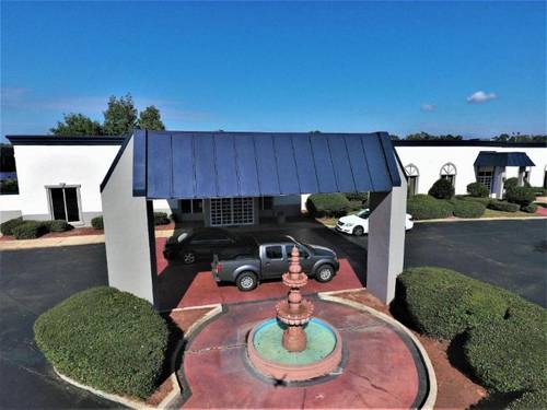 Quality Inn & Suites Laurel area