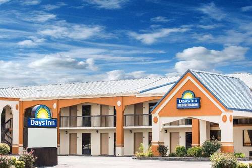 Days Inn by Wyndham Athens, TN