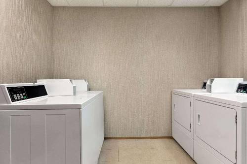 Wingate By Wyndham Cincinnati/Blue Ash