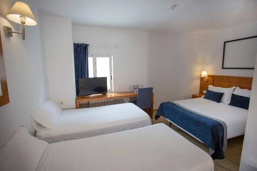 Savoy Hostal