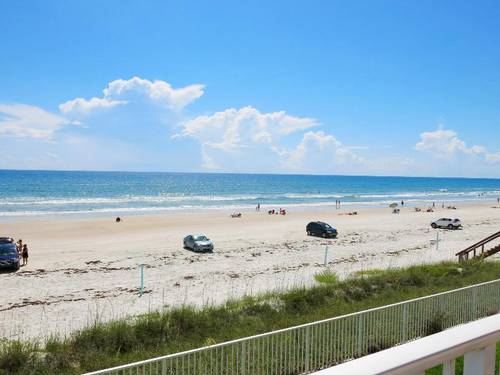 New Smyrna Waves