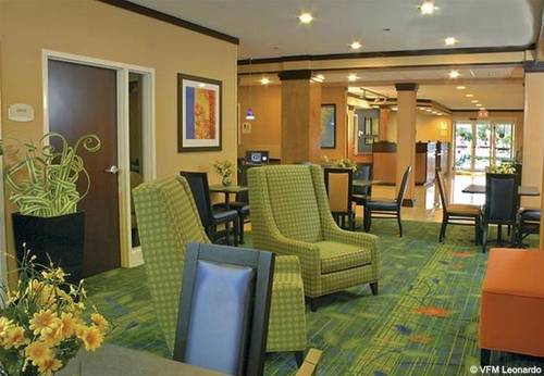 Fairfield Inn & Suites Brunswick