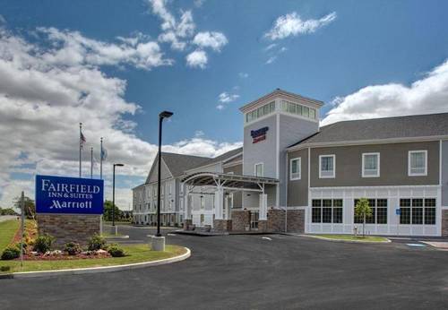 Fairfield Inn & Suites Cape Cod Hyannis
