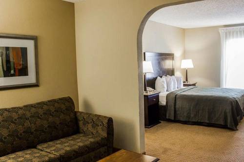 Quality Inn & Suites