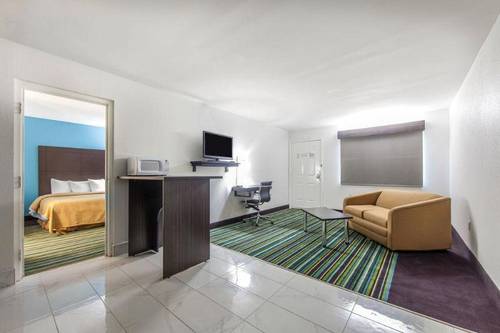 Quality Inn & Suites