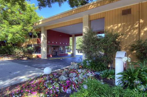 County Inn