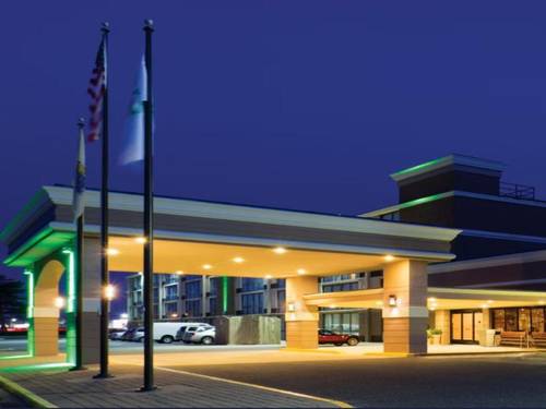 Days Hotel by Wyndham Toms River Jersey Shore