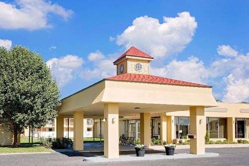 Days Inn by Wyndham Easton