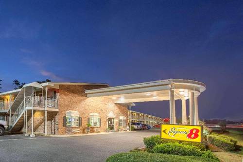 Super 8 by Wyndham Monroe West