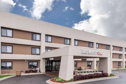 Baymont by Wyndham Glenview