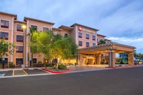 BEST WESTERN Plus Chandler Hotel & Suites