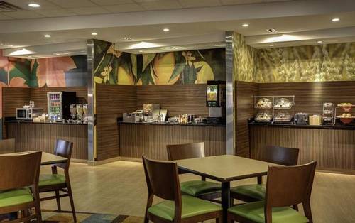 Fairfield Inn & Suites Omaha West