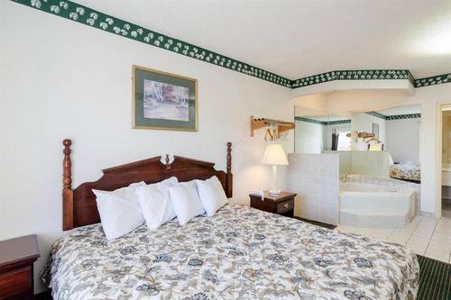 Rodeway Inn & Suites Manchester