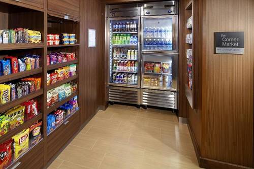 Fairfield Inn & Suites Wheeling Triadelphia at The