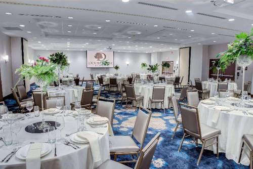 Doubletree by Hilton Harrisonburg, VA