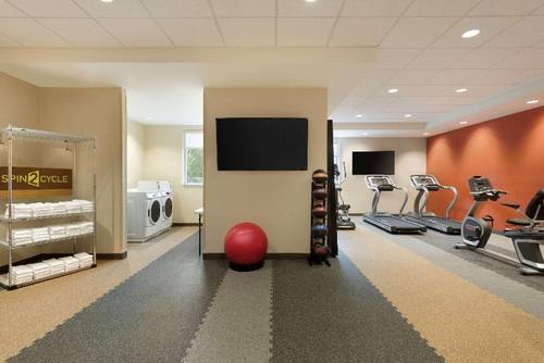 Home2 Suites Cleveland/Middleburg Heights