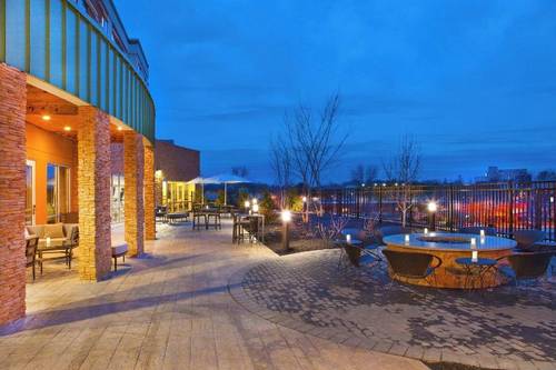 Courtyard Yonkers Westchester County