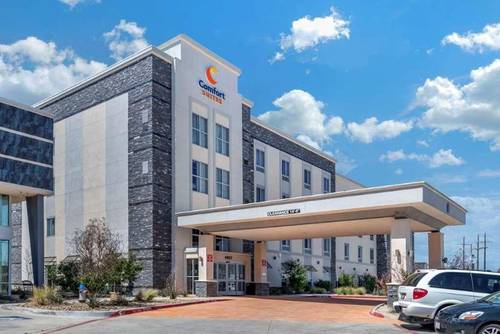 Comfort Suites University Lubbock Area