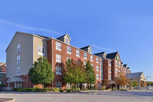Holiday Inn Express and Suites St. Louis West O Fa