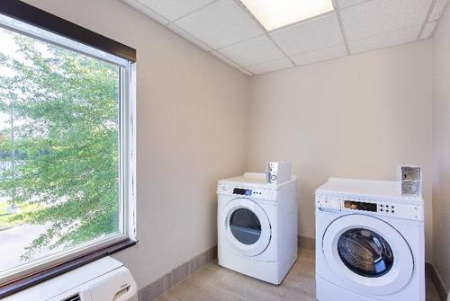 Holiday Inn Express and Suites Ooltewah Springs Ch