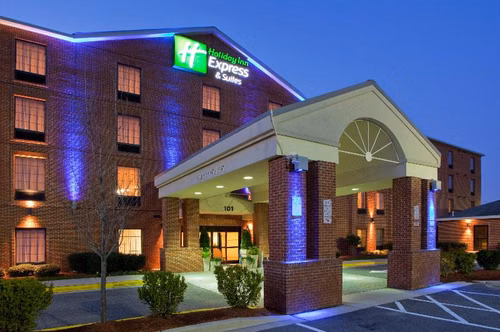 Holiday Inn Express & Suites I 95 Capitol Beltway
