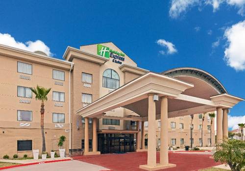 Holiday Inn Express & Suites Laredo-Event Center