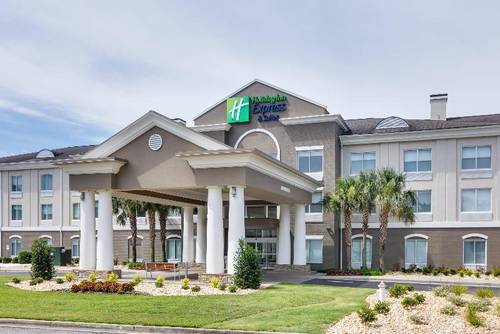 Holiday Inn Express and Suites Dublin an IHG hotel
