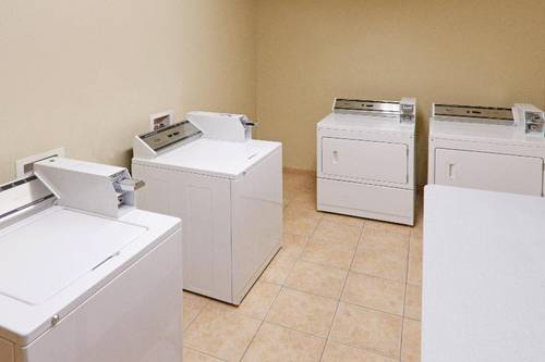 Holiday Inn Express and Suites Gillette