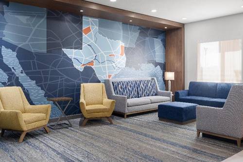 Holiday Inn Express and Suites Snyder
